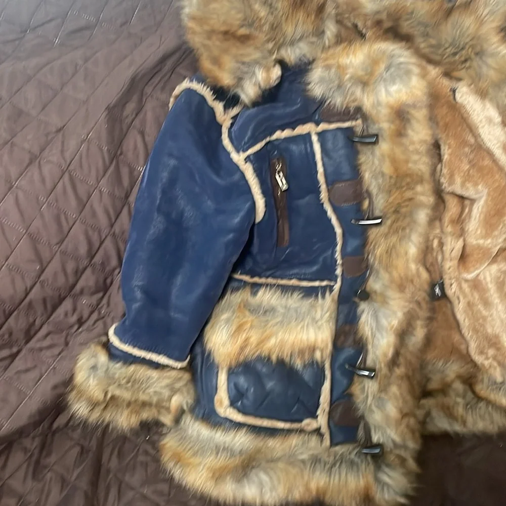 Shearling coat - Picture 4 of 8